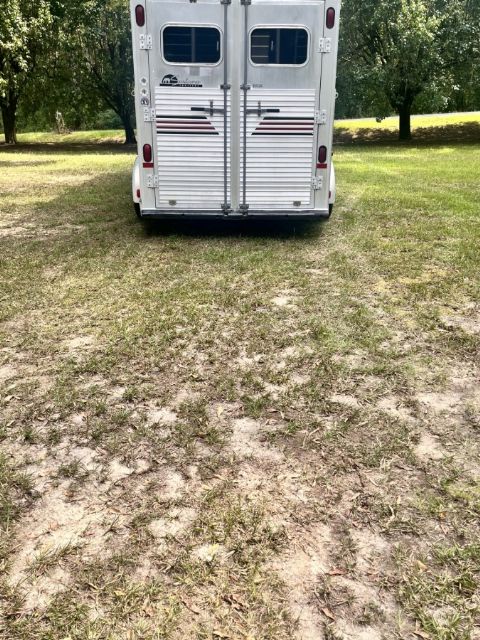 Used Horse Trailers for Sale