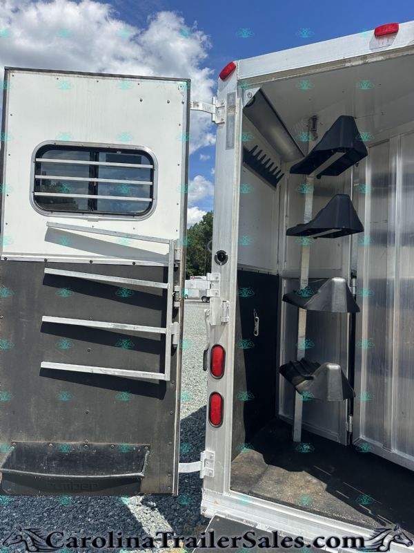 Used Horse Trailers for Sale