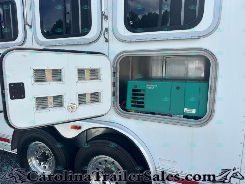 Used Horse Trailers for Sale