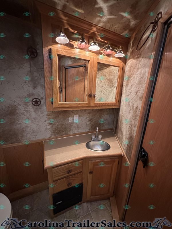 Used Horse Trailers for Sale