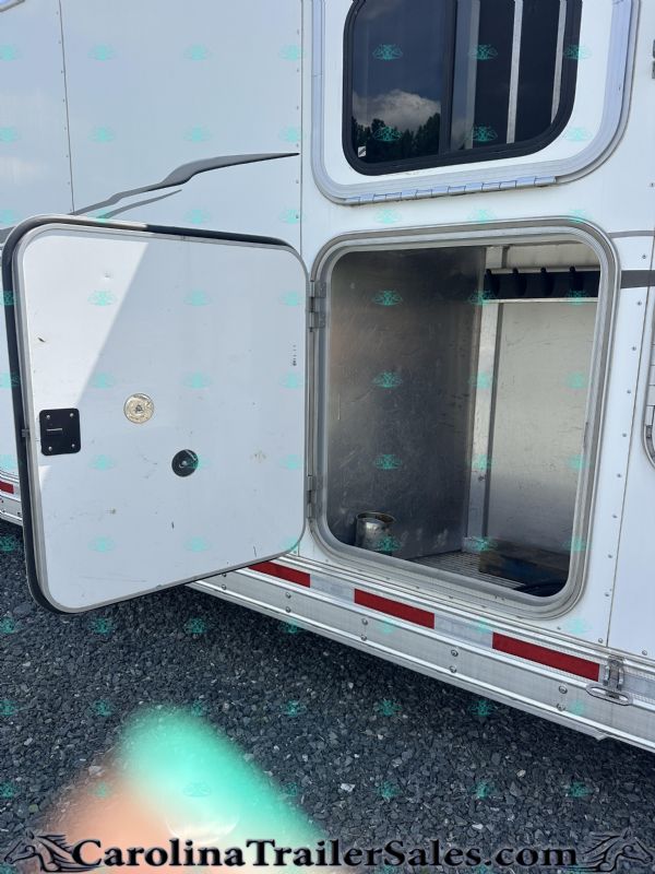 Used Horse Trailers for Sale