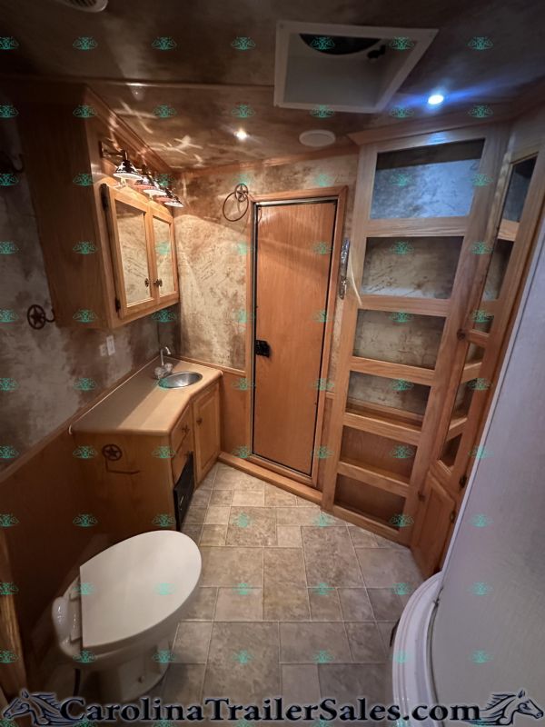 Used Horse Trailers for Sale