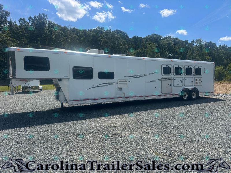 Used Horse Trailers for Sale