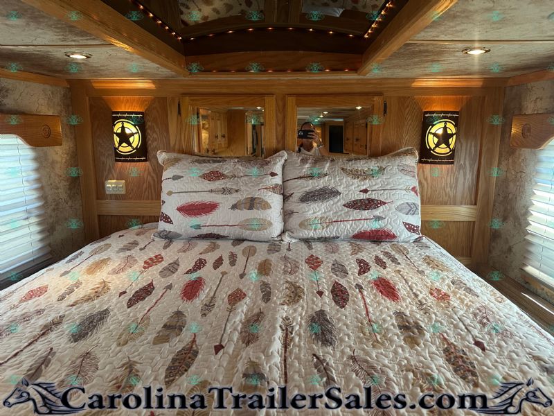 Used Horse Trailers for Sale