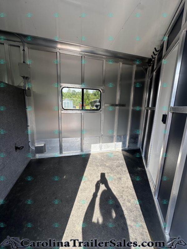 Used Horse Trailers for Sale