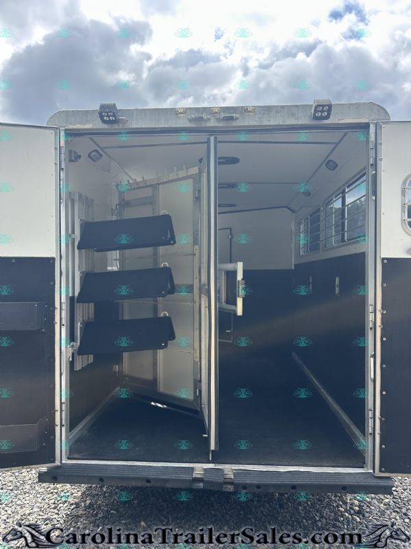 Used Horse Trailers for Sale