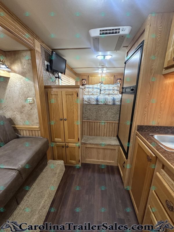 Used Horse Trailers for Sale