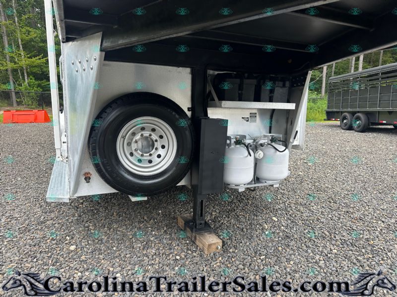 Used Horse Trailers for Sale
