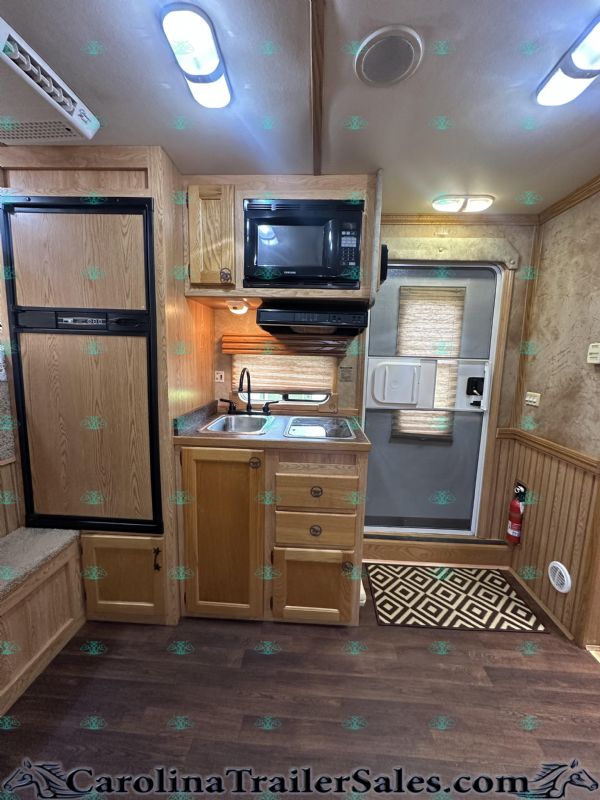 Used Horse Trailers for Sale