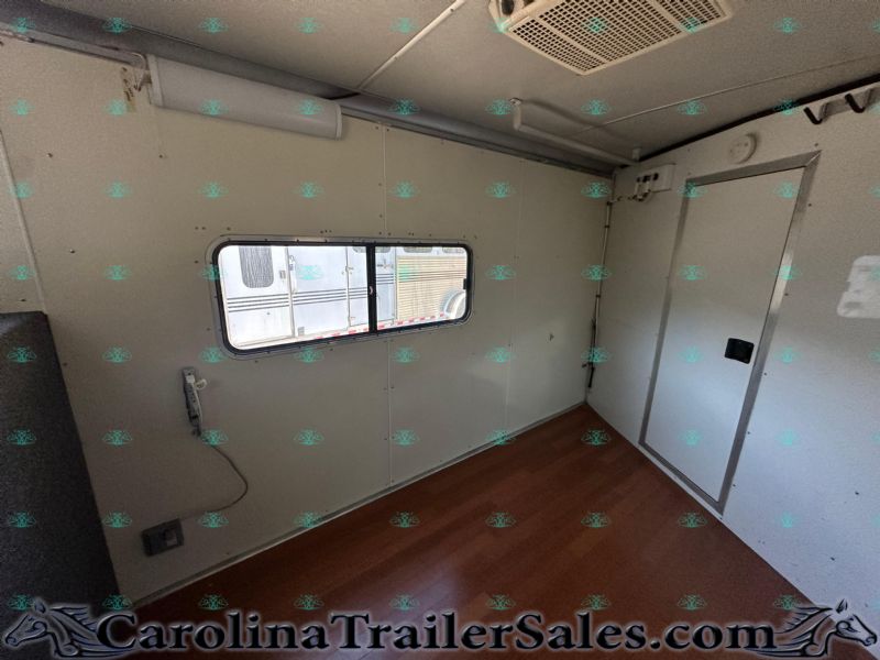 Used Horse Trailers for Sale