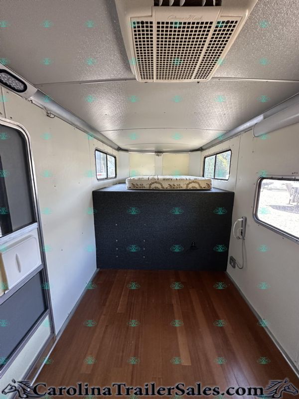 Used Horse Trailers for Sale