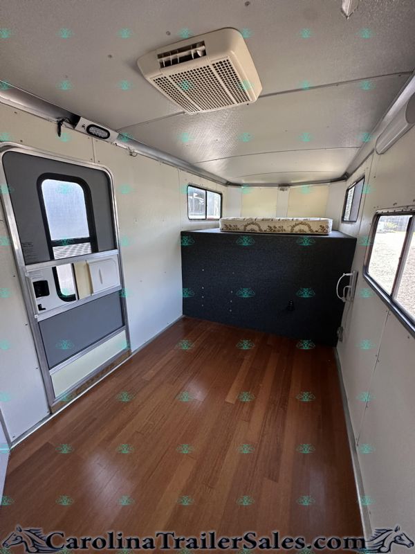 Used Horse Trailers for Sale