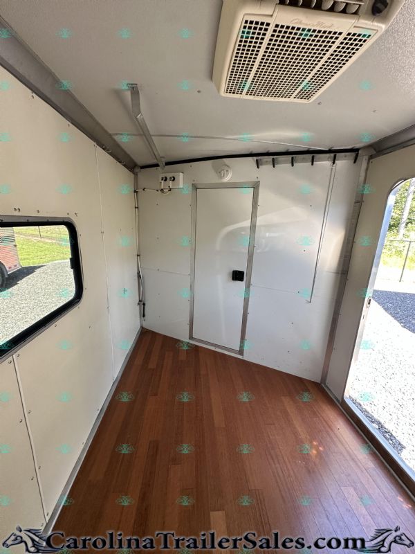Used Horse Trailers for Sale