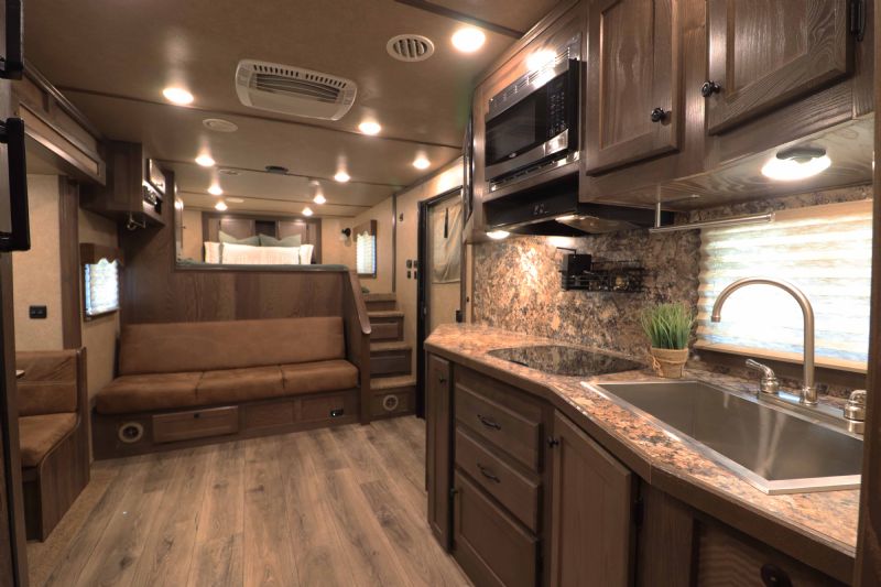 Used Horse Trailers for Sale