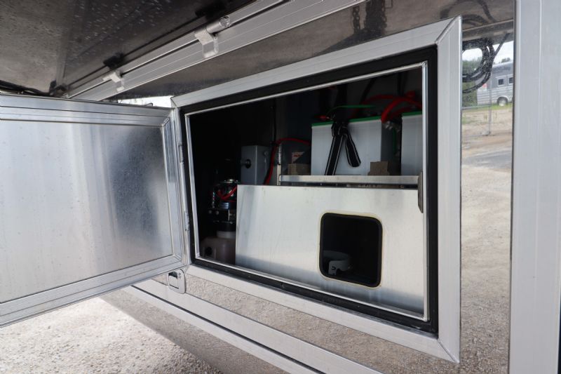 Used Horse Trailers for Sale