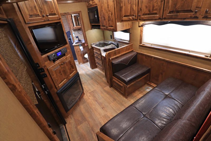 Used Horse Trailers for Sale
