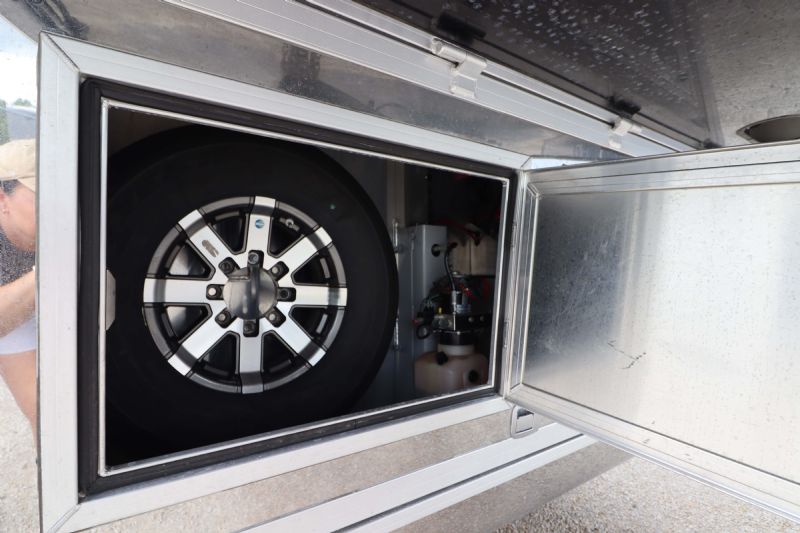 Used Horse Trailers for Sale