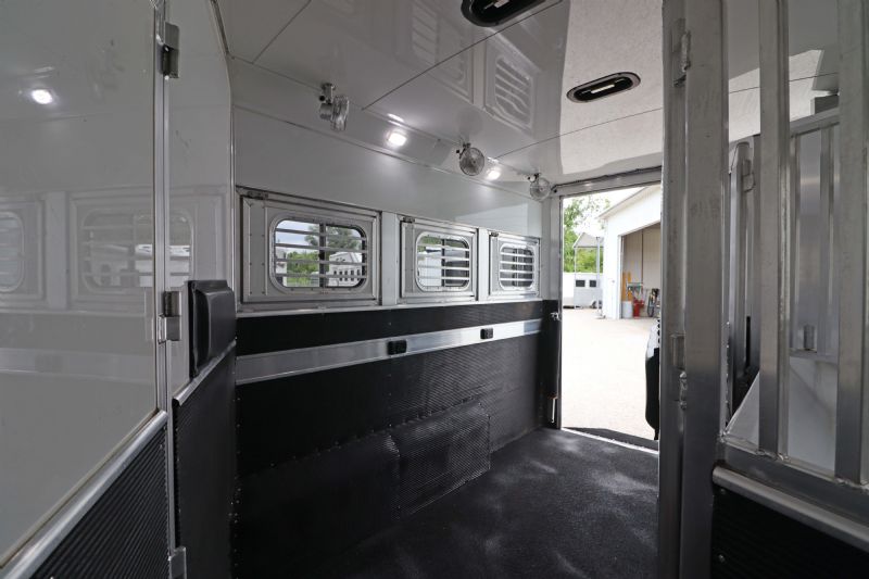 Used Horse Trailers for Sale