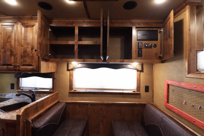 Used Horse Trailers for Sale