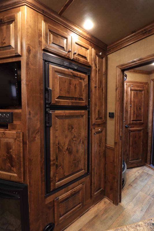 Used Horse Trailers for Sale