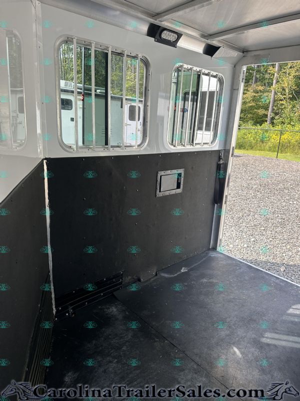 Used Horse Trailers for Sale