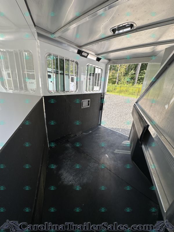 Used Horse Trailers for Sale
