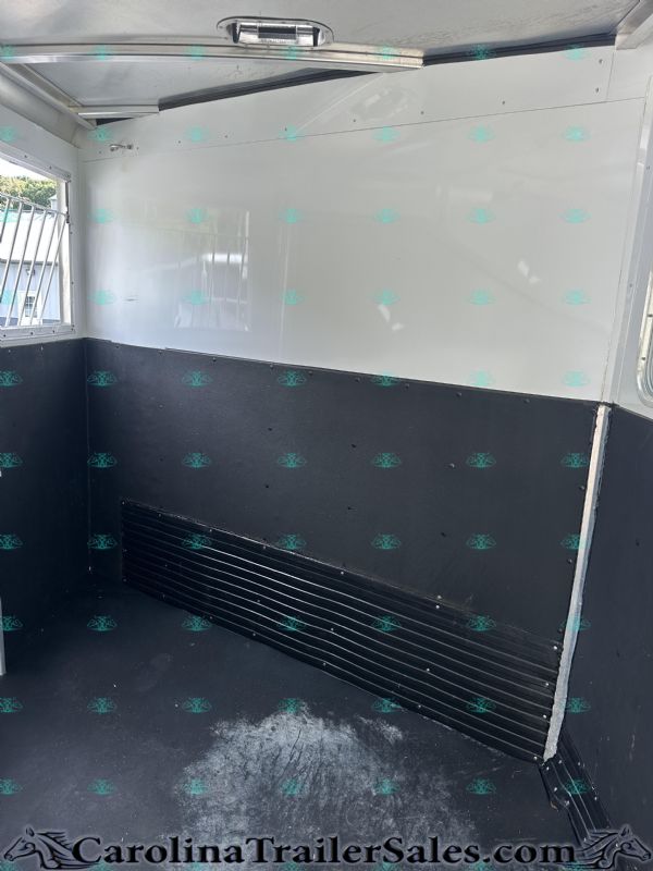 Used Horse Trailers for Sale