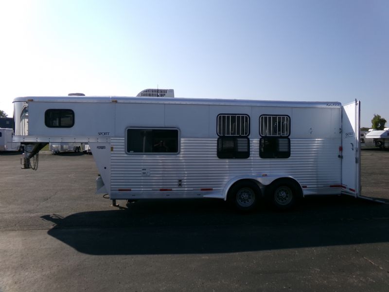 Used Horse Trailers for Sale
