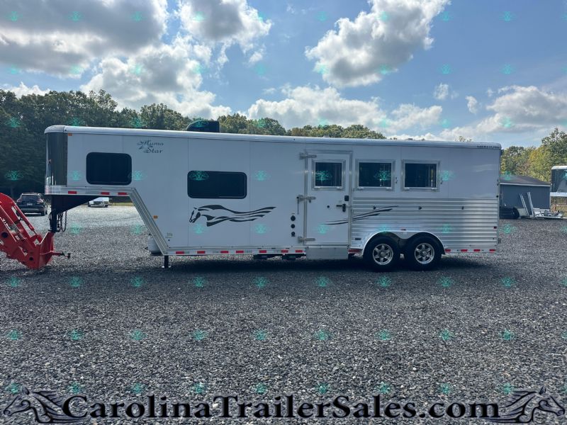 Used Horse Trailers for Sale