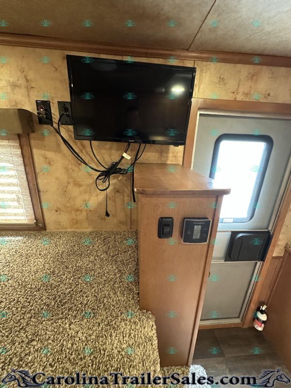 Used Horse Trailers for Sale