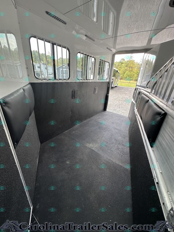 Used Horse Trailers for Sale