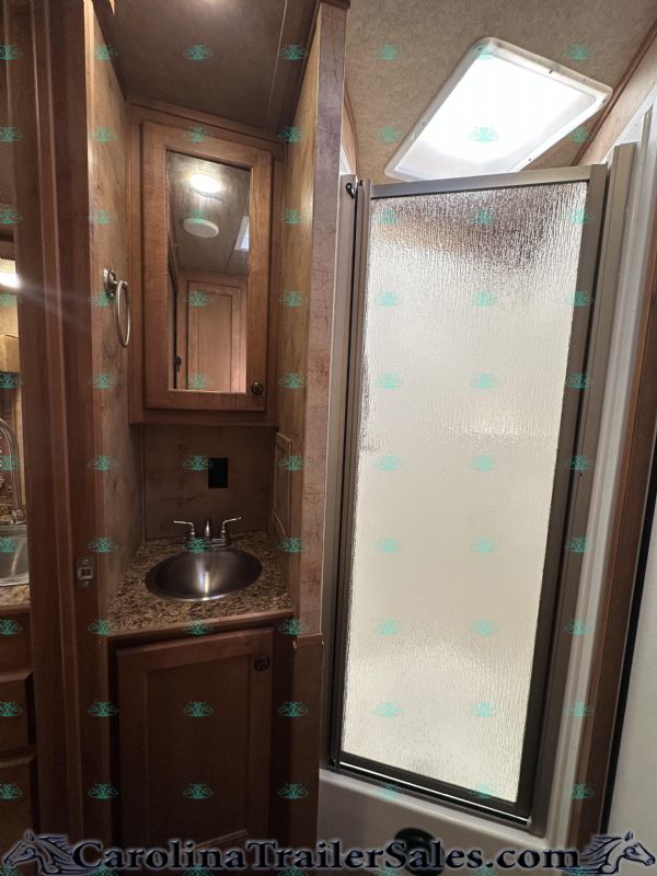 Used Horse Trailers for Sale