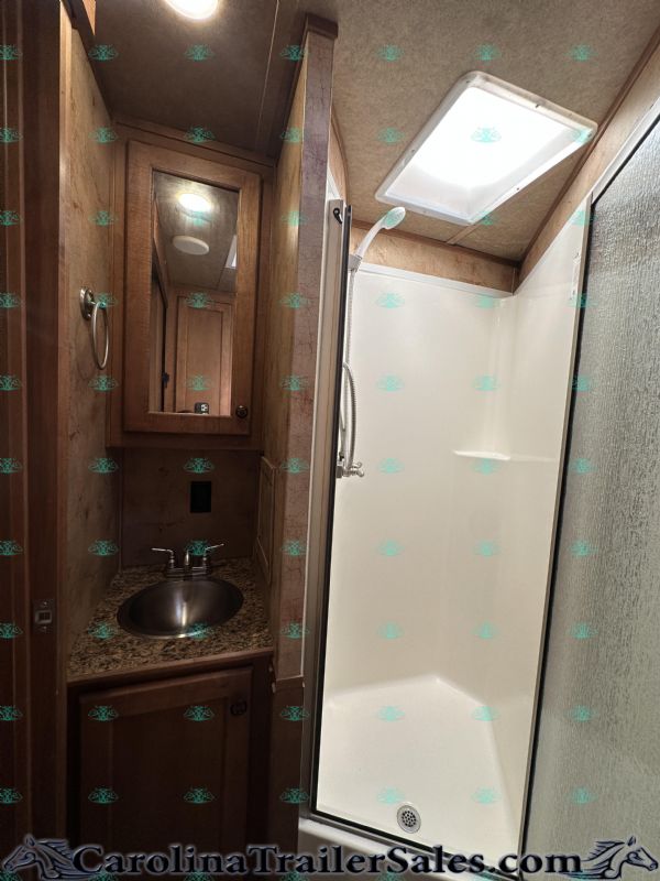 Used Horse Trailers for Sale