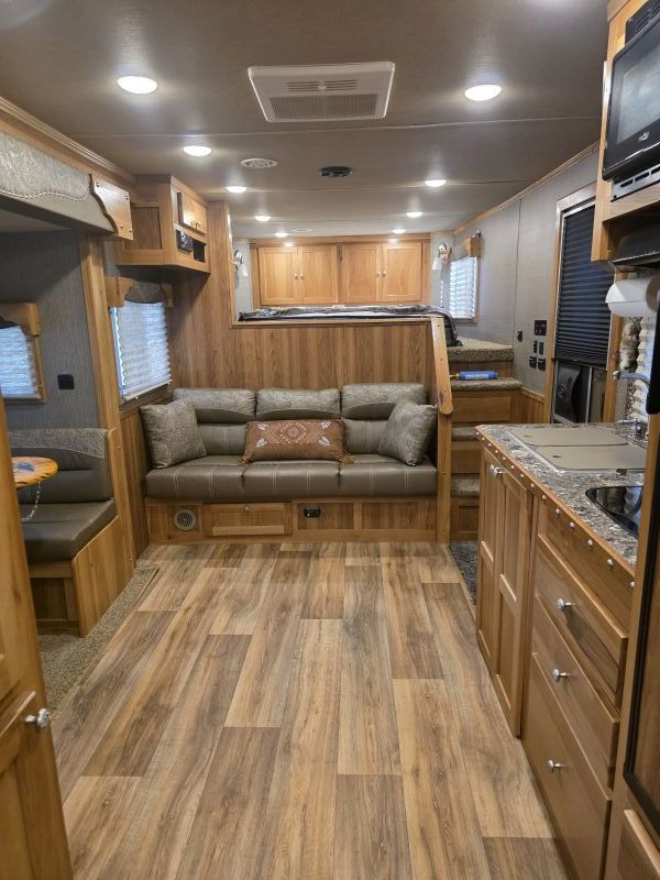Used Horse Trailers for Sale
