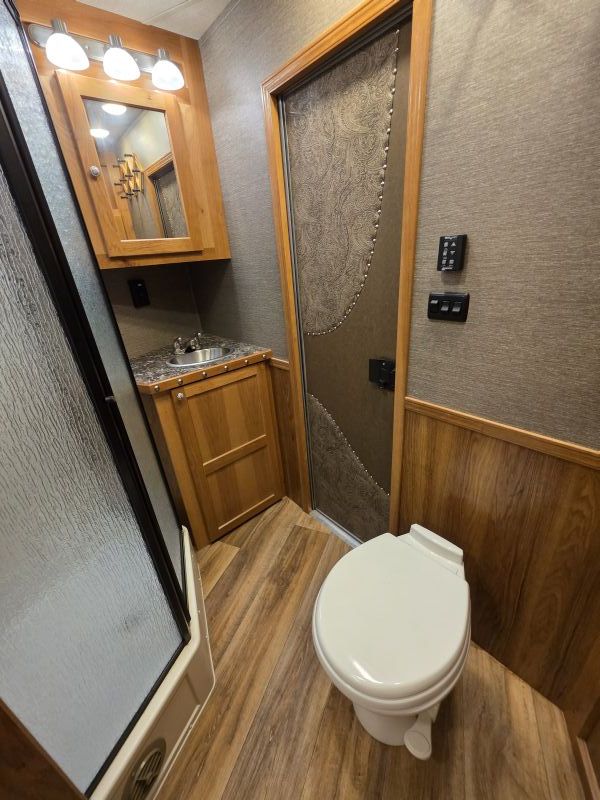 Used Horse Trailers for Sale