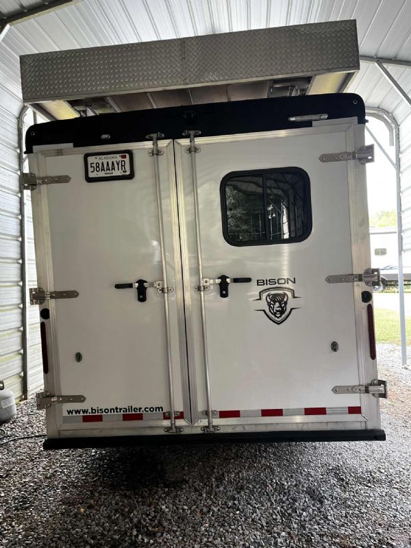 Used Horse Trailers for Sale