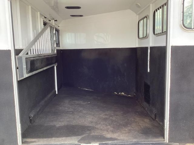 Used Horse Trailers for Sale