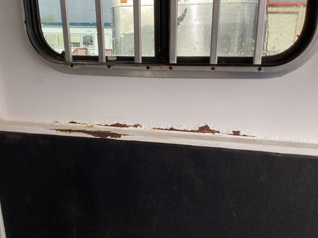 Used Horse Trailers for Sale