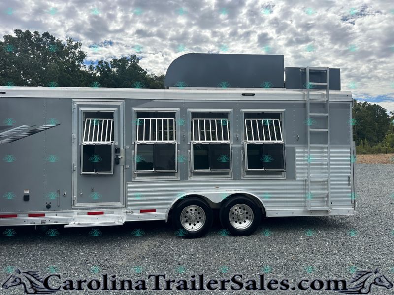 Used Horse Trailers for Sale