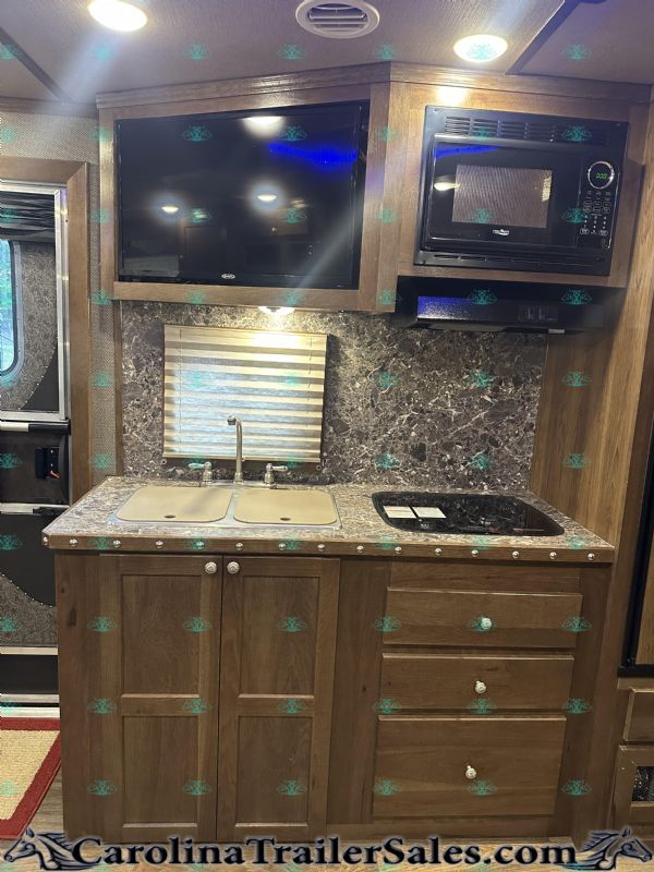 Used Horse Trailers for Sale