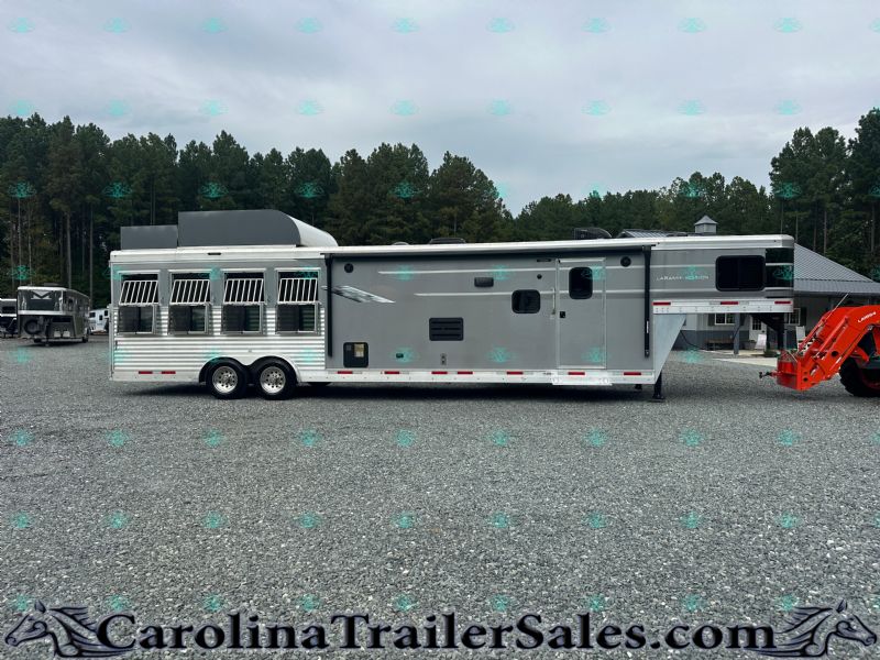 Used Horse Trailers for Sale