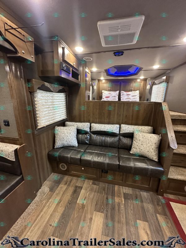 Used Horse Trailers for Sale