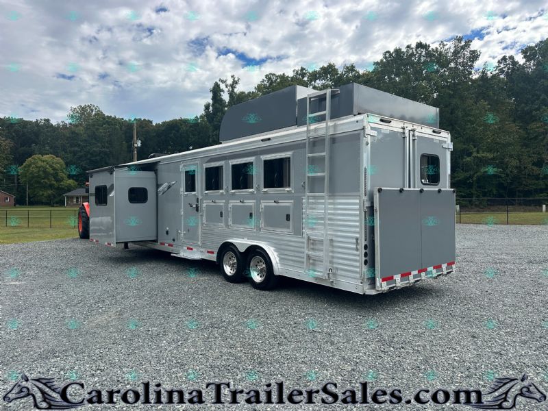 Used Horse Trailers for Sale