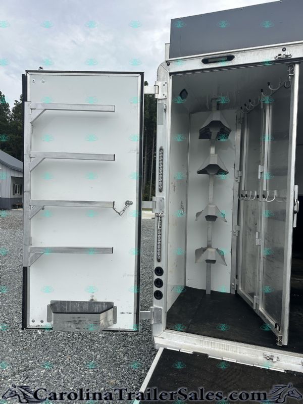 Used Horse Trailers for Sale