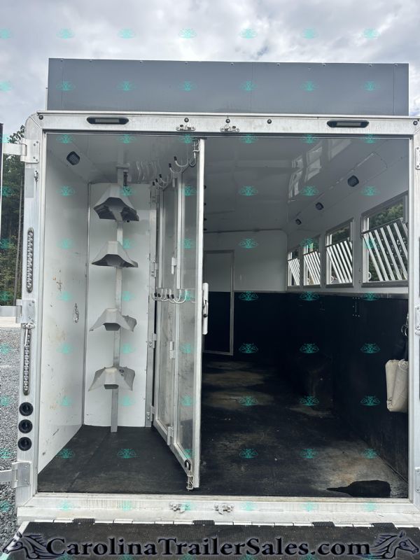 Used Horse Trailers for Sale