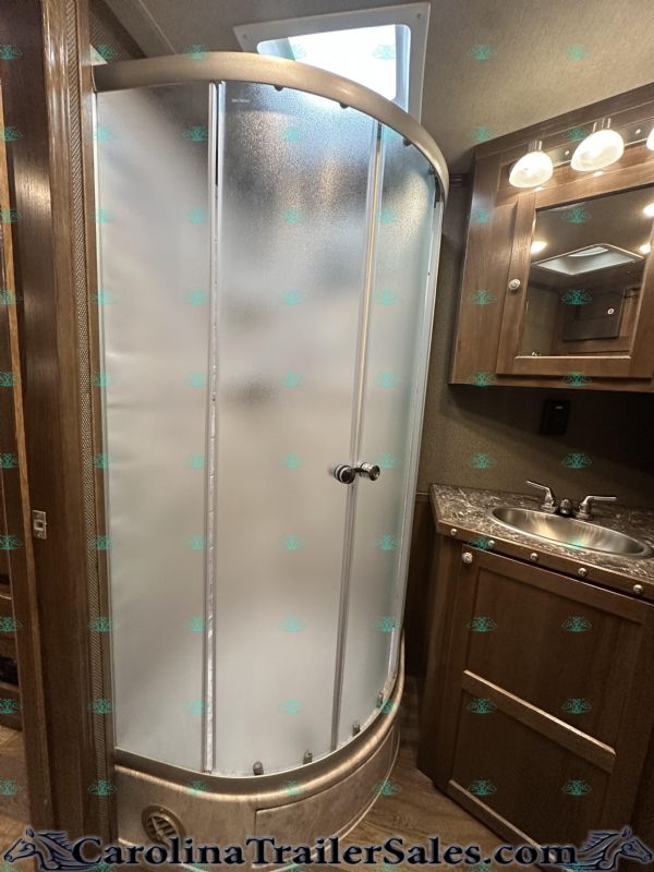 Used Horse Trailers for Sale
