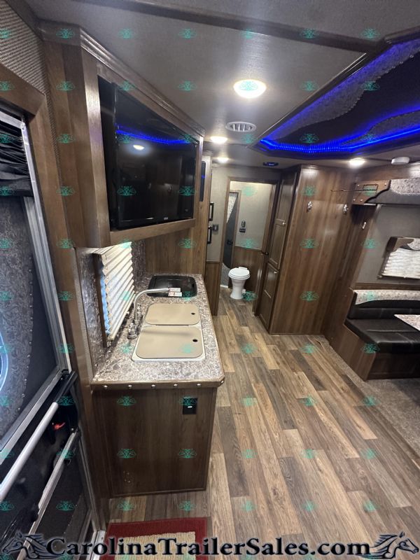 Used Horse Trailers for Sale
