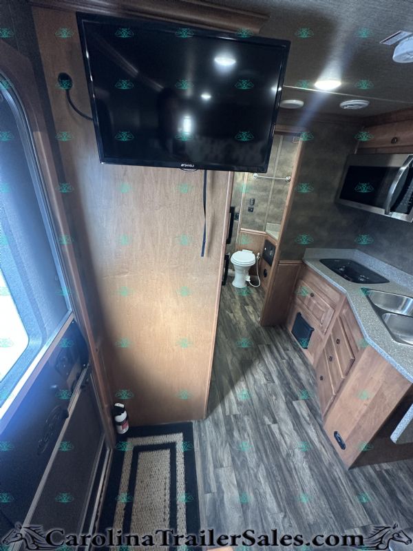 Used Horse Trailers for Sale