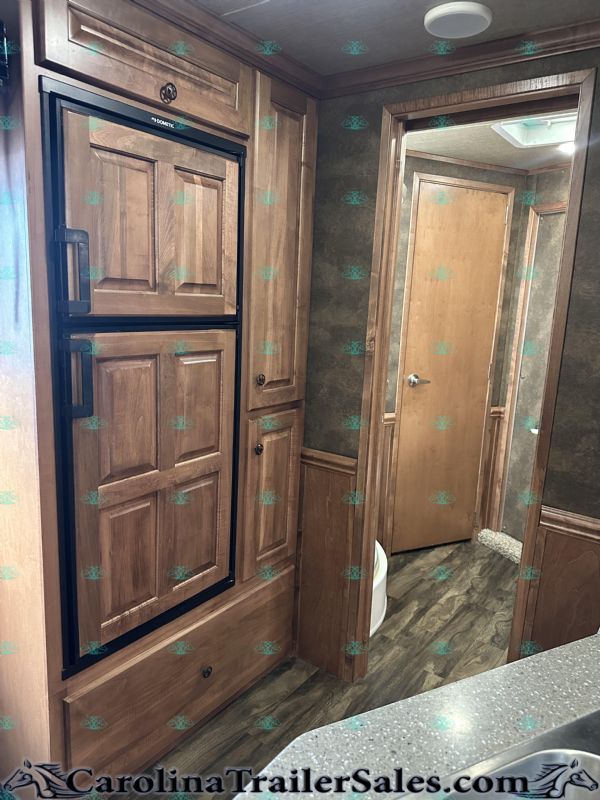 Used Horse Trailers for Sale