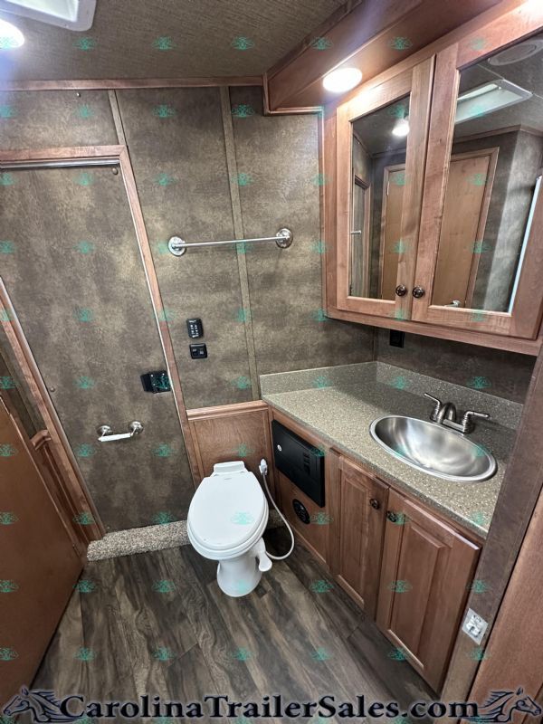 Used Horse Trailers for Sale
